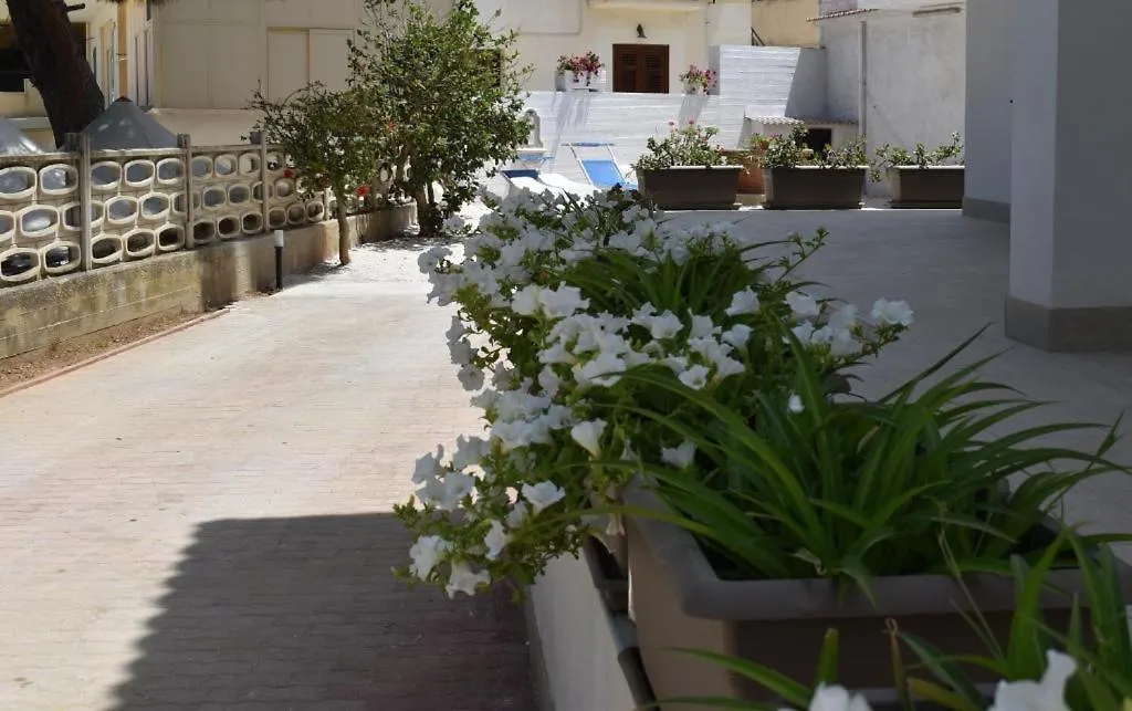 B&B Lastracu Castellammare del Golfo Couette-café